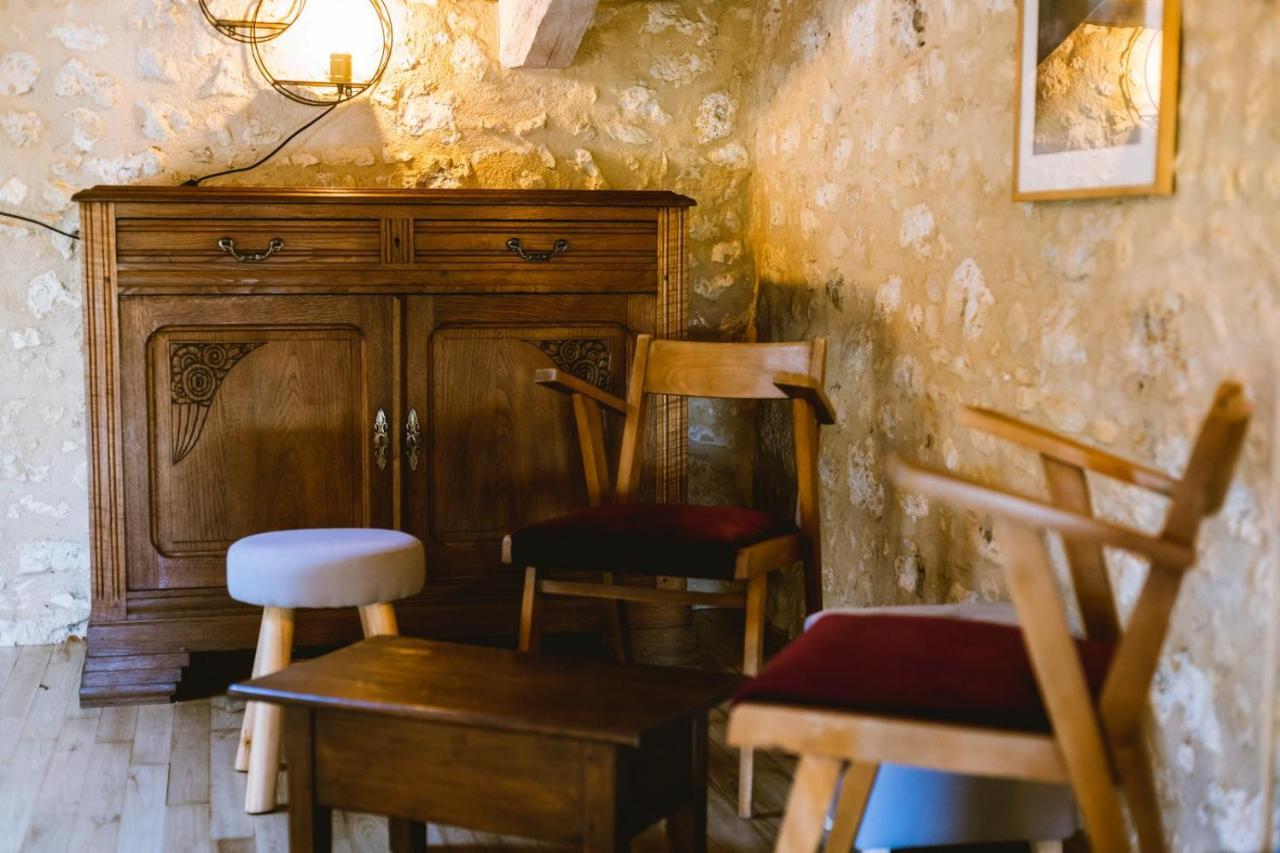 L'Esprit Du 24 Acomodação com café da manhã Rouffignac-de-Sigoules Exterior foto